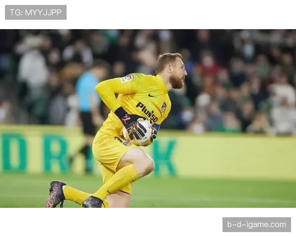 奥布拉克再引热议:世界最佳门将光环下的争议与赞誉 奥布拉克再引热议:世界最佳门将光环下的争议与赞誉