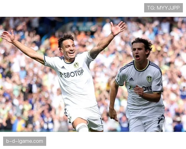 利兹联中场新星状态回暖，组织能力亮眼助球队重返胜轨