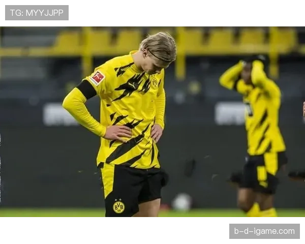 多特赛季后期状态波动显现,对争冠形势与球队稳定性产生影响 多特赛季后期状态波动显现,对争冠形势与球队稳定性产生影响