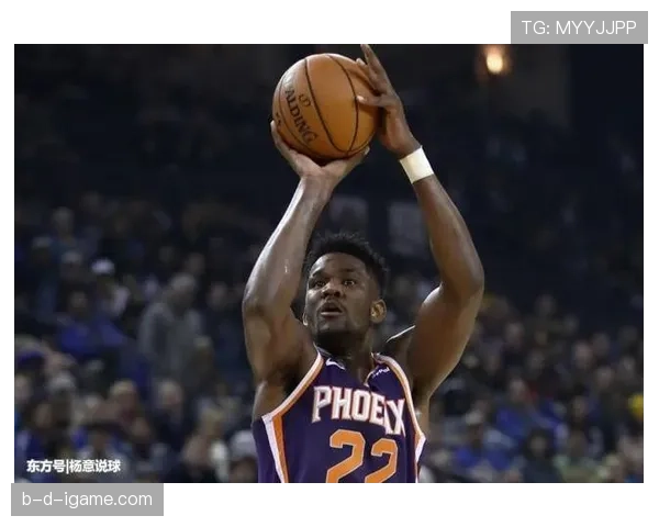 特雷·杨上场一副懵样，赛后消费账单比我房租还大